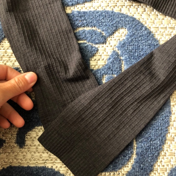 Lululemon ribbed long sleeve crop top - Picture 3 of 7